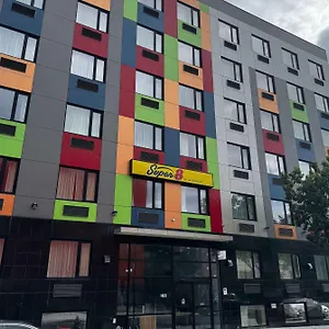 Hotel Super 8 By Wyndham Brooklyn Fulton Street Broadway Junction, New York